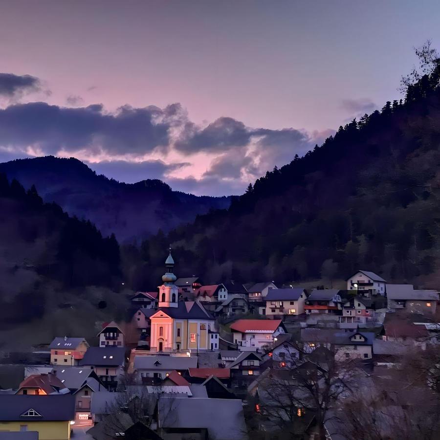 Charming Bella Hideout - Adults Only Leilighet Jesenice Eksteriør bilde